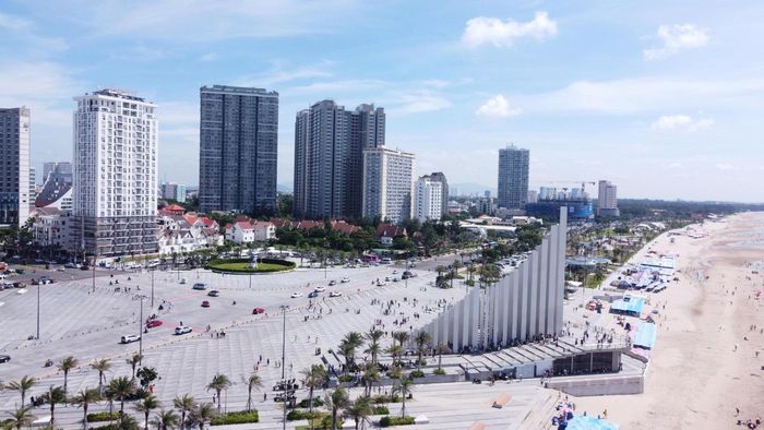  Công viên Quảng trường Thùy Vân. Ảnh: NGUYỄN NAM 