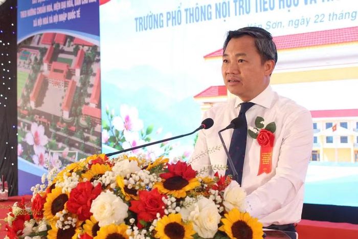 Ông Nguyễn Đình Việt, Chủ tịch UBND tỉnh Sơn La phát biểu.