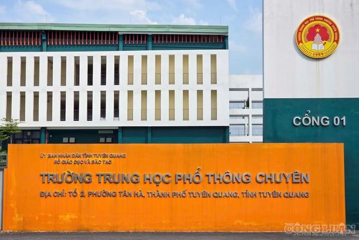 Sau khi có kết quả thi lại hợp lệ, các thí sinh được tiếp tục xét tuyển theo mức điểm chuẩn mà các trường đã công bố, tương ứng với đúng trường, ngành và nguyện vọng đã đăng ký.