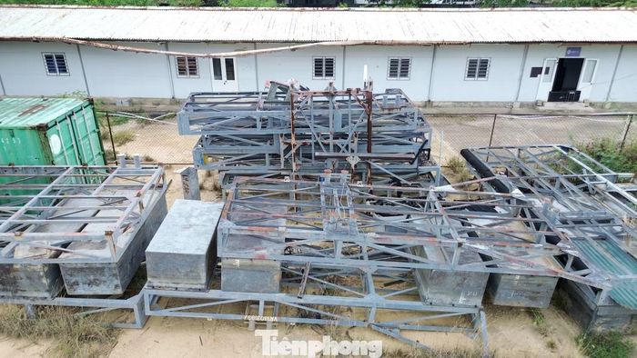 Theo thông báo, Công ty CP Hạ tầng Đông Á cùng các tổ chức, cá nhân có liên quan phải thực hiện xử lý tài sản gắn liền với đất và bàn giao mặt bằng cho Nhà nước quản lý. UBND TP. Huế yêu cầu việc xử lý tài sản và bàn giao mặt bằng phải hoàn thành trong thời hạn không quá 45 ngày kể từ ngày nhận được thông báo thu hồi đất.