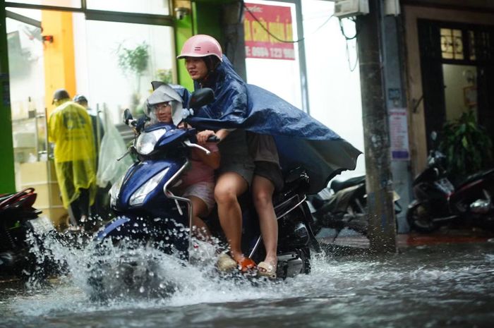 Hà Nội tiếp tục hứng chịu mưa lớn đến ngày 24/8.