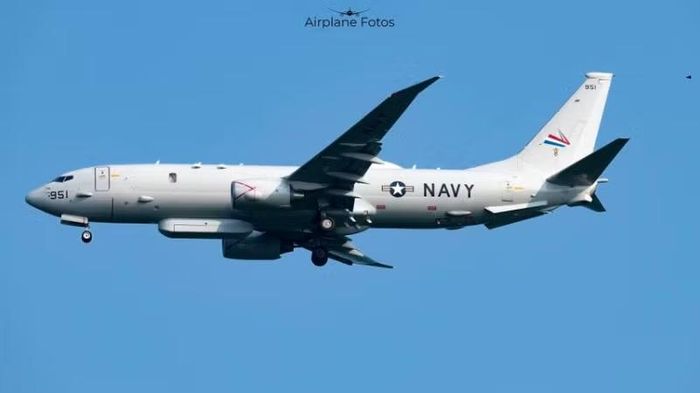 Một chiếc máy bay tuần thám và tác chiến chống ngầm P-8A Poseidon. (Ảnh: Airplane Fotos)