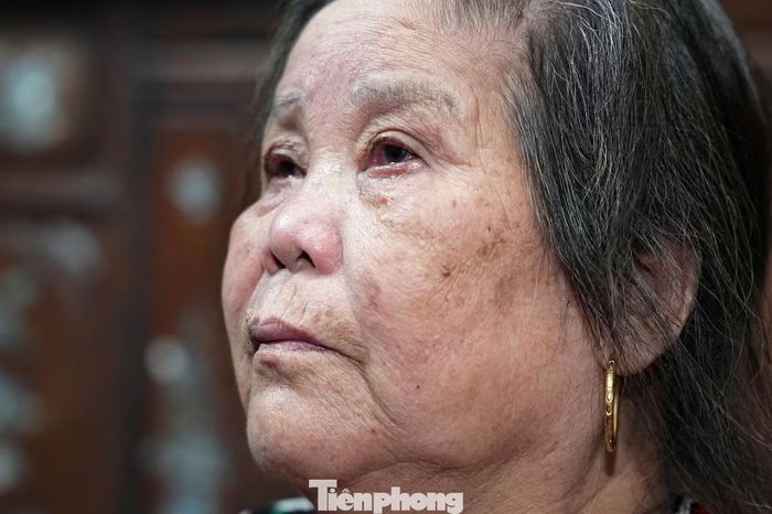 Bà Hanh mong muốn cơ quan chức năng sớm xác định ADN phần mộ liệt sĩ Nguyễn Văn Hậu để sớm đưa chú ruột về với gia đình và an nghỉ ở quê nhà (nếu hài cốt chính xác là chú ruột bà).