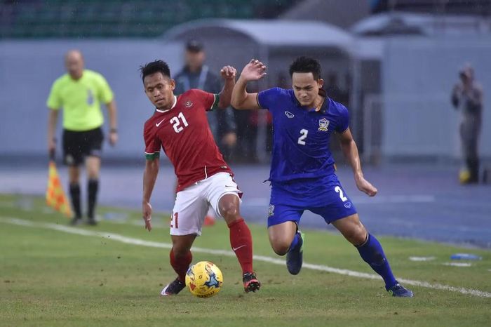 Thái Lan mở tỷ số ở chung kết AFF Cup 2016 và thắng chung cuộc