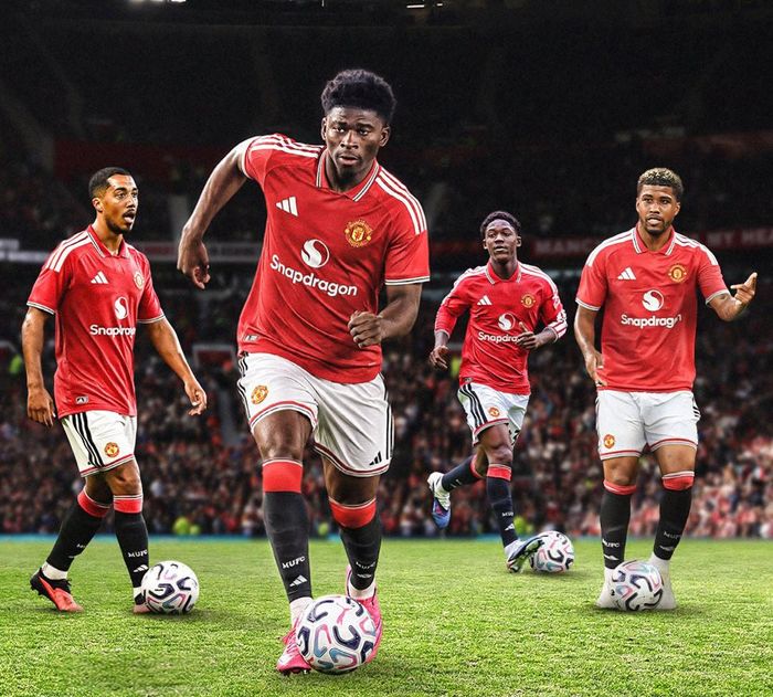 Bộ tứ tiền vệ MU mùa giải 2026/27 - Ảnh: BR Football