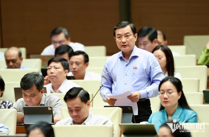 Đại biểu Phạm Trọng Nhân
