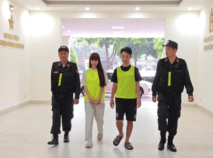 Nguyễn Thị Hương và chồng. Ảnh: CACC