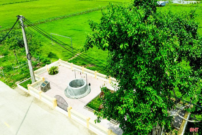  Giếng Cửa Trùa được xây dựng, tôn tạo lại từ nguồn lực của người dân địa phương. 
