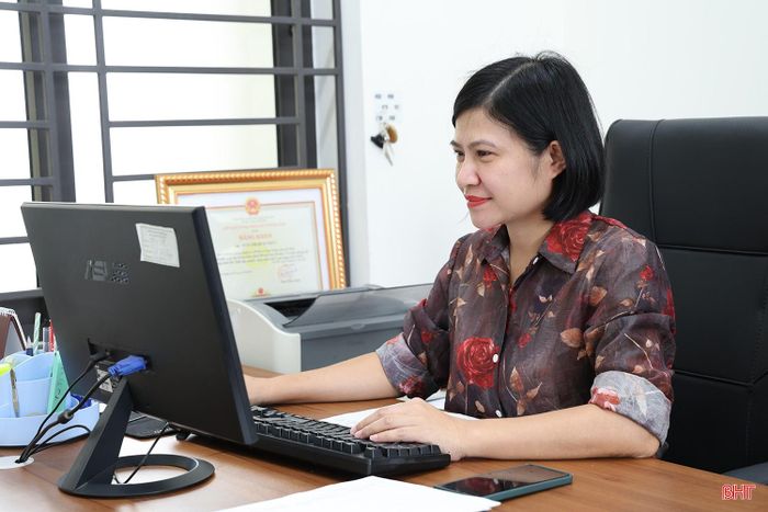 Việc duy trì nghiêm túc ngày làm việc hoán đổi không chỉ bảo đảm các nhiệm vụ chuyên môn được triển khai thông suốt, đúng tiến độ mà còn góp phần giúp cán bộ, công chức, người lao động yên tâm bước vào kỳ nghỉ Quốc khánh 5 ngày liên tiếp với tâm thế chủ động, thoải mái.