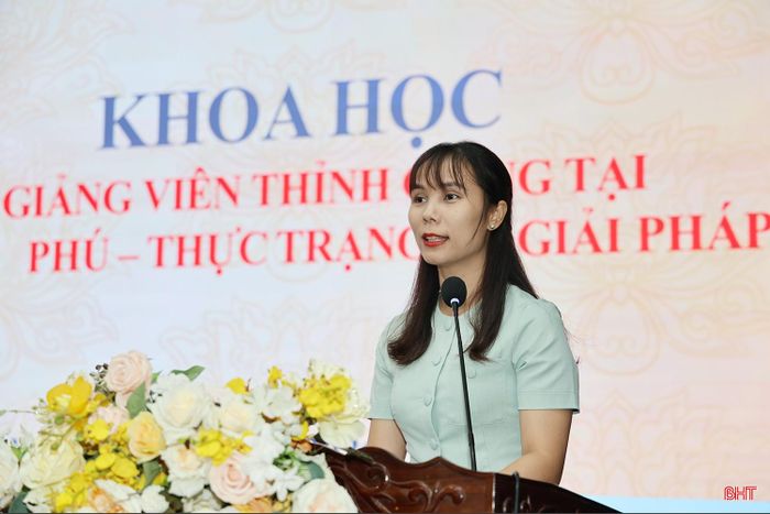 Bí thư Đảng ủy, Chủ tịch HĐND xã Đồng Tiến Nguyễn Thị Như Ngọc trình bày tham luận với chủ đề: "Phát huy vai trò của cấp ủy xã, phường trong phối hợp thực hiện quy chế giảng viên thỉnh giảng, góp phần nâng cao hiệu quả công tác đào tạo, bồi dưỡng cán bộ tại Trường Chính trị Trần Phú".