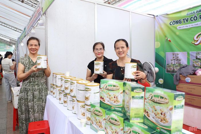 Hội chợ triển lãm sản phẩm công nghiệp nông thôn tiêu biểu khu vực miền Trung – Tây Nguyên năm 2026 có quy mô hơn 300 gian hàng.