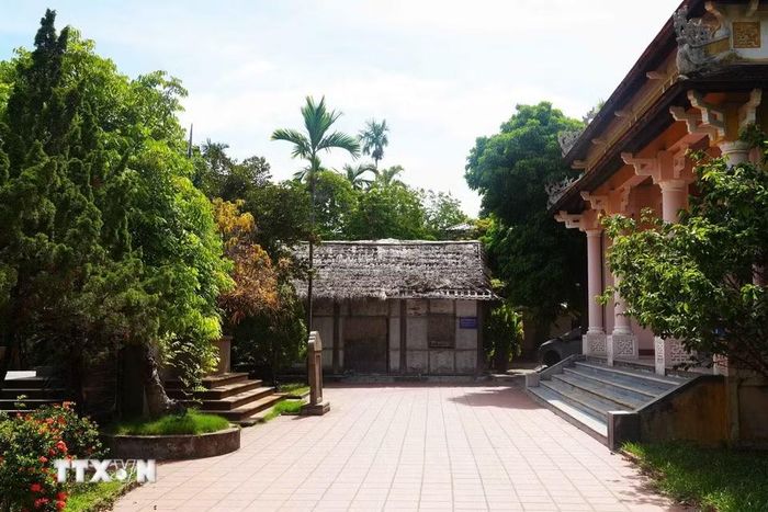 Nhà ở cụ Phan Bội Châu ở giữa Khu lưu niệm danh nhân Phan Bội Châu, phường Thuận Hóa, thành phố Huế. (Ảnh: Nguyên Lý/TTXVN)