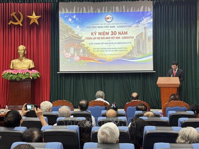 Quang cảnh buổi lễ.