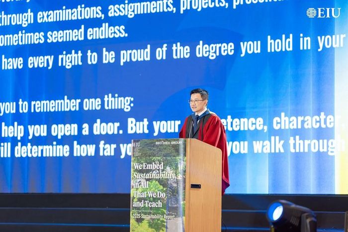 Ông Nguyễn Tấn Lợi - Chủ tịch Hội đồng trường Trường Đại học Quốc tế Miền Đông phát biểu tại chương trình