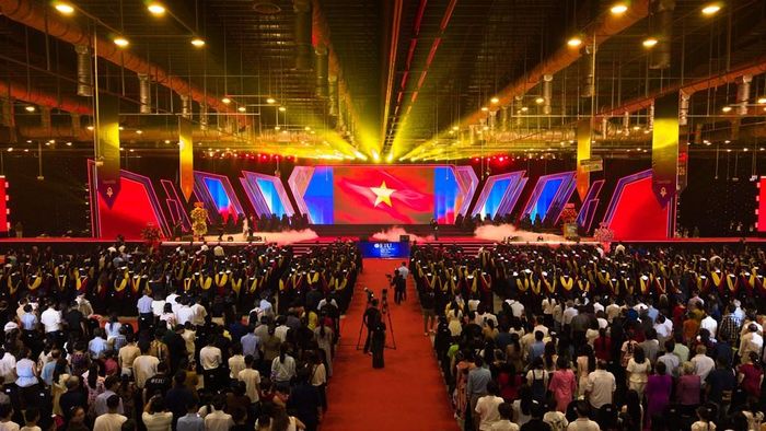 Toàn cảnh Lễ Tốt nghiệp