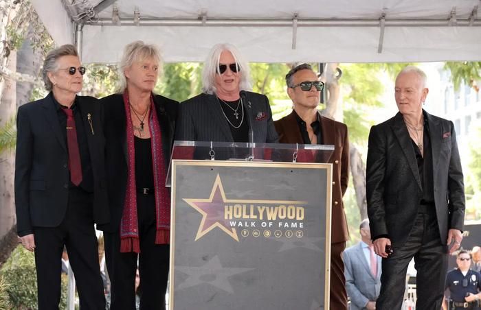 Def Leppard nhận ngôi sao trên Đại lộ danh vọng Hollywood vào tháng 10/2025.