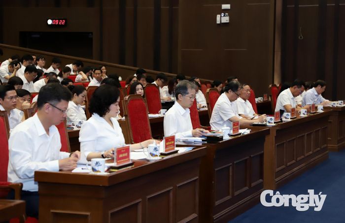 Các lãnh đạo TANDTC dự hội nghị