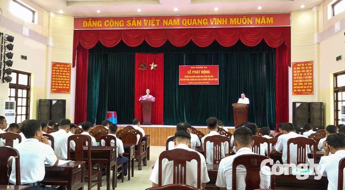 Quang cảnh buổi lễ phát động