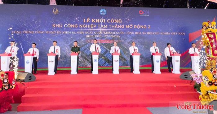 Khu công nghiệp Tam Thăng mở rộng 2 được khởi công với tổng vốn đầu tư 550 tỷ đồng, tạo động lực tăng trưởng mới cho phía Nam Đà Nẵng.