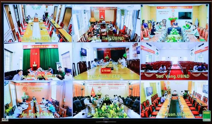 Điểm cầu trực tuyến tại các xã, phường trong tỉnh.