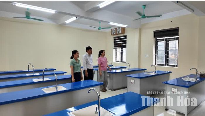 Phòng học thí nghiệm tại Trường THCS Vạn Hà, xã Thiệu Hóa.