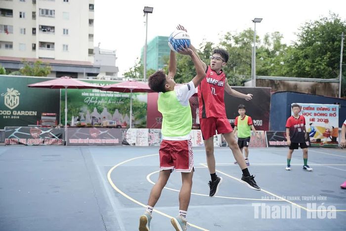 Trận giao lưu bóng rổ của học viên trung tâm MMA.VH.