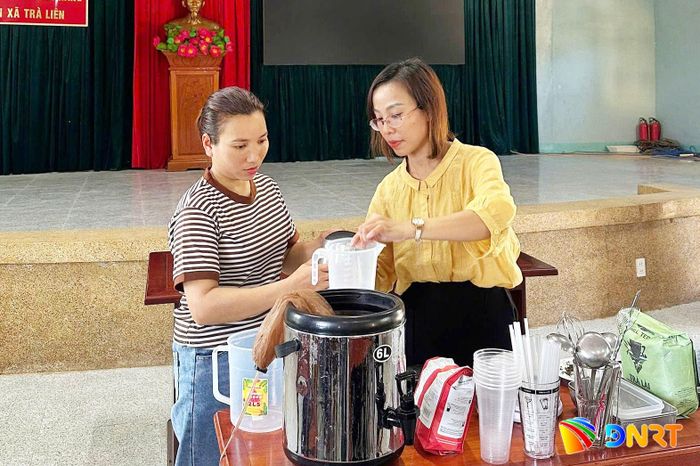 Trường Cao đẳng Đà Nẵng phối hợp với UBND xã Trà Liên triển khai đào tạo nghề cho người dân địa phương. Ảnh: Trường Cao đẳng Đà Nẵng