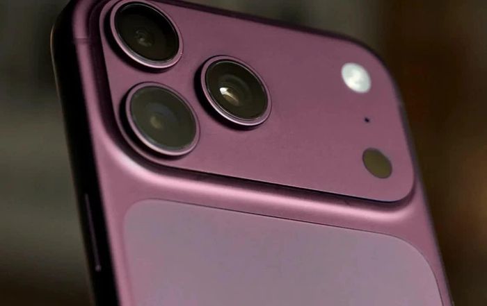 iPhone 18 Pro màu đỏ anh đào đậm Dark Cherry. Ảnh: Macworld