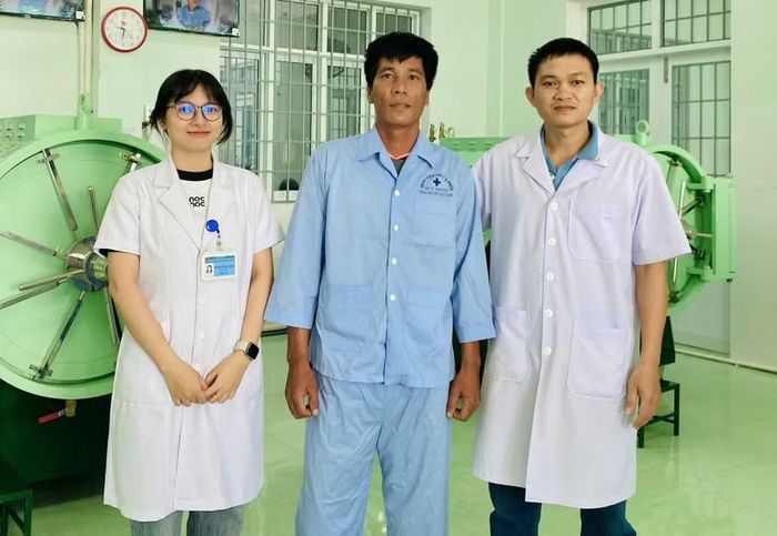  Anh Diễn đã vận động tốt hai chi dưới, đi lại được. Ảnh: T.K 