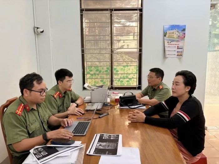 Đối tượng Phượng đã bị khởi tố, tạm giam sau những clip xuyên tạc, sai sự thật của mình. Ảnh: Văn Ngọc