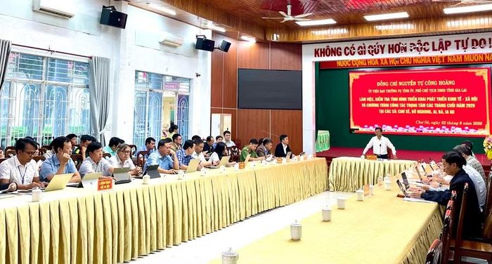  Quang cảnh buổi làm việc. Ảnh: Vũ Thảo 