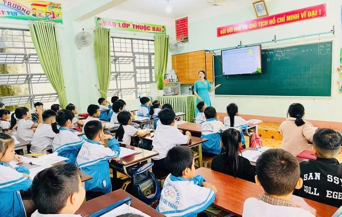  100% cơ sở giáo dục được kết nối Internet băng rộng. Ảnh: Trần Dung 