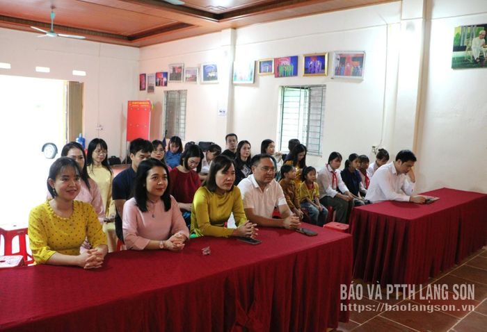 Các đại biểu dự chương trình
