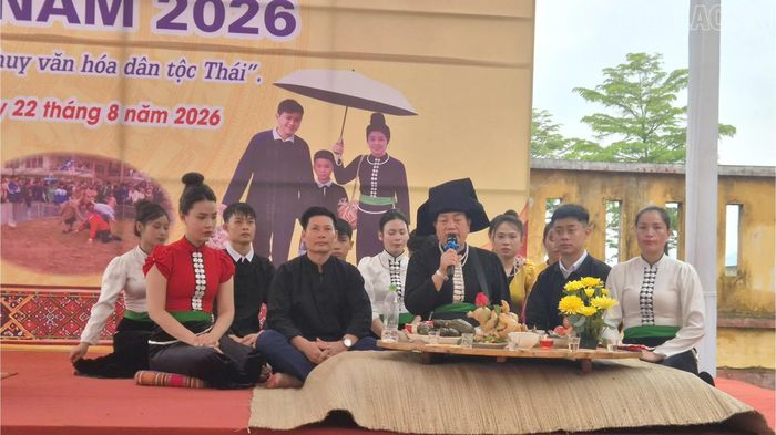 Lễ cúng thần ruộng thể hiện sự gắn bó với đất đai, thiên nhiên và sản xuất nông nghiệp.