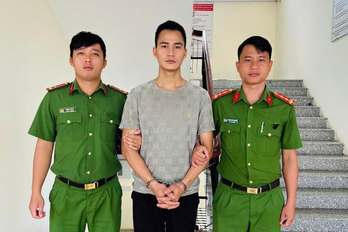 Công an xã Cát Tiên phối hợp với Công an xã Chương Dương, thành phố Hà Nội xác minh và bắt giữ đối tượng bị bắt giữ là Trương Văn Phụng (SN 1994)