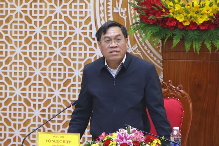 Tỉnh ủy viên, Phó Chủ tịch UBND tỉnh Võ Ngọc Hiệp yêu cầu các sở, ngành, địa phương tập trung thực hiện nghiêm túc, hiệu quả các chương trình MTQG
