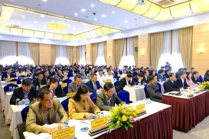 Hội nghị thu hút 250 doanh nghiệp, doanh nhân tham dự
