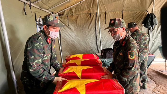 Lực lượng tham gia thực hiện các công việc được giao khẩn trương, nghiêm túc, trang trọng