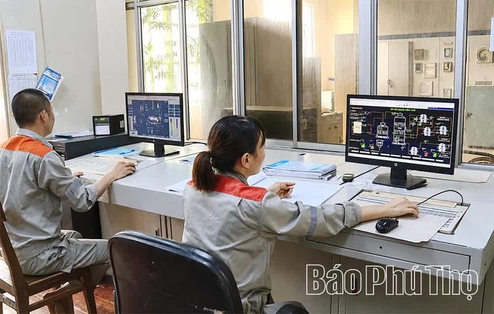 Công ty Cổ phần Supe Phốt phát và Hóa chất Lâm Thao áp dụng phần mềm quản lý, vận hành dây chuyền tự động, đảm bảo sản xuất an toàn, ổn định, hiệu quả.