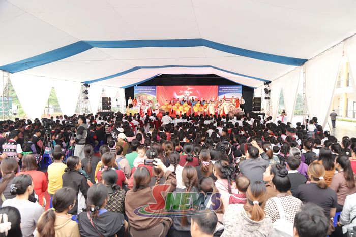 Lễ khánh thành và vận hành thử Trường phổ thông nội trú Tiểu học và THCS Lóng Phiêng.