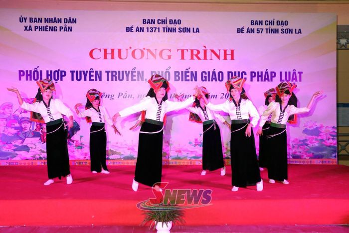 Một tiết mục văn nghệ tại chương trình.