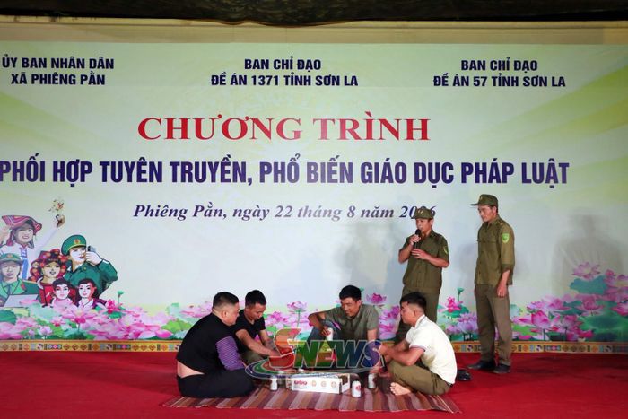 Tiểu phẩm "Gây rối trật tự công cộng".