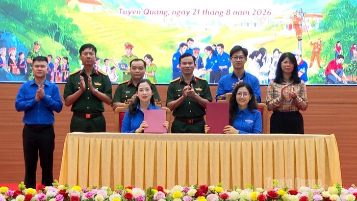 Ký kết triển khai Đề án “Tuổi trẻ Việt Nam đồng hành với thanh thiếu nhi vùng biên giới, giai đoạn 2025 - 2030”.