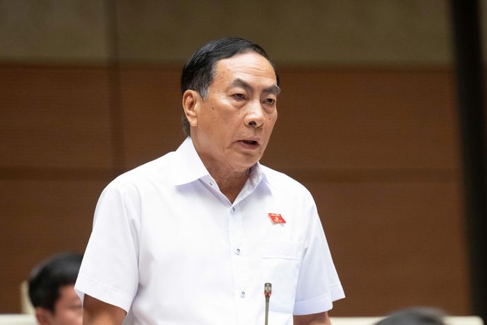 Đại biểu Phạm Văn Hòa (đoàn Đồng Tháp). Ảnh: Media Quốc hội.