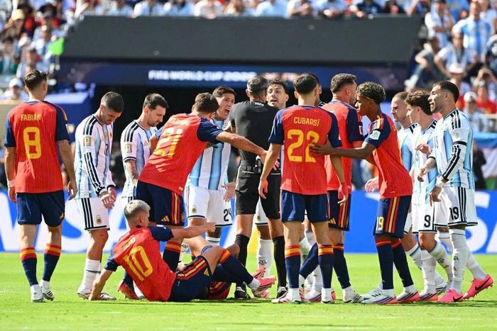Tuyển Argentina nhận án phạt nặng sau World Cup 2026. 
