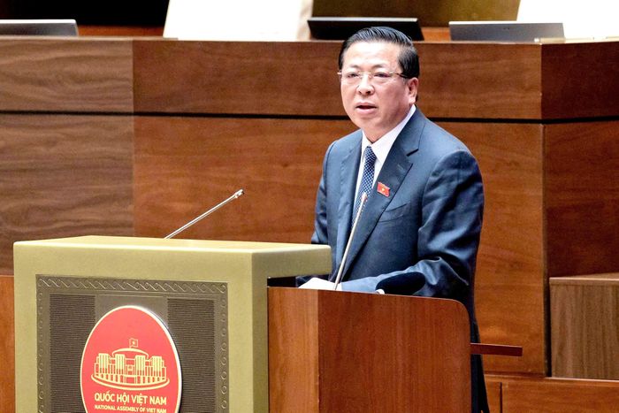 Bộ trưởng Bộ Xây dựng Trần Hồng Minh. Ảnh: Media Quốc hội.