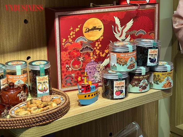 Thương hiệu Quế Hương 1954 nỗ lực thay đổi, từ đa dạng sản phẩm và mẫu mã bao bì đến chuyển đổi mô hình quản lý để "thích nghi" với thị trường tiêu dùng hiện đại.