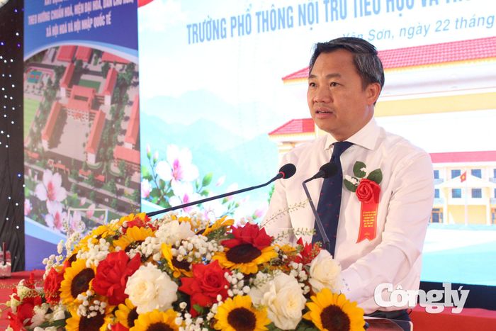 Ông Nguyễn Đình Việt - Chủ tịch UBND tỉnh Sơn La phát biểu tại buổi lễ.