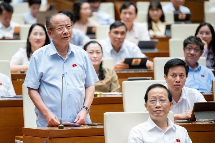 ĐBQH Nguyễn Văn Thân phát biểu tại nghị trường Quốc hội