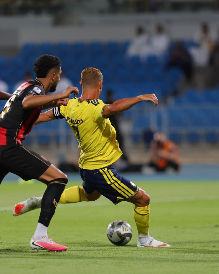 Ronaldo ấn định chiến thắng 4-0 cho Al Nassr